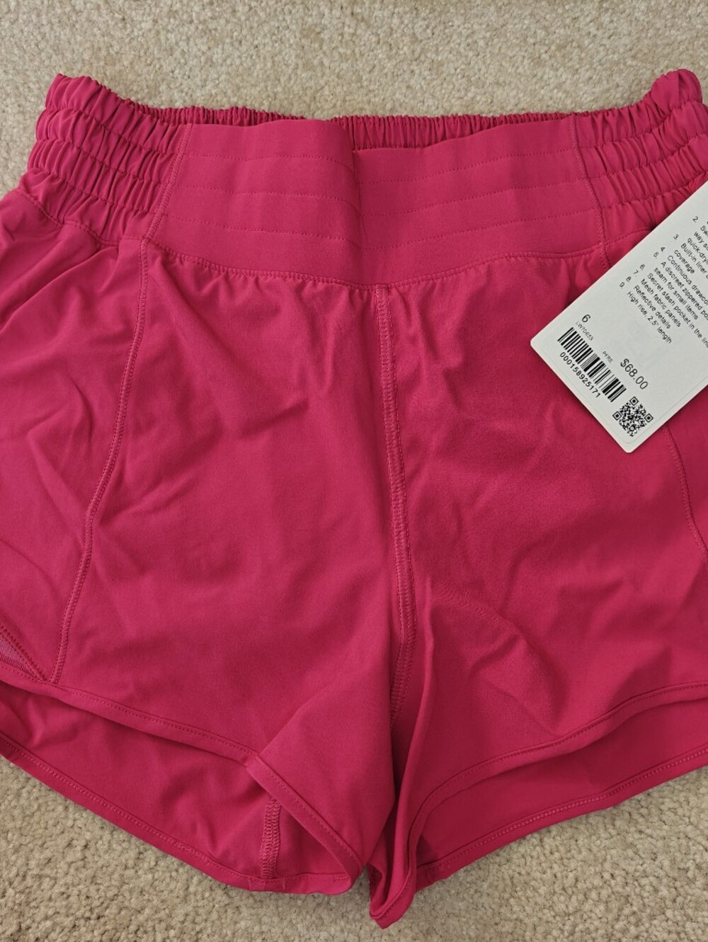NWT Lululemon Hotty Hot High-Rise Short 2.5" in Pink Flare, Size 6